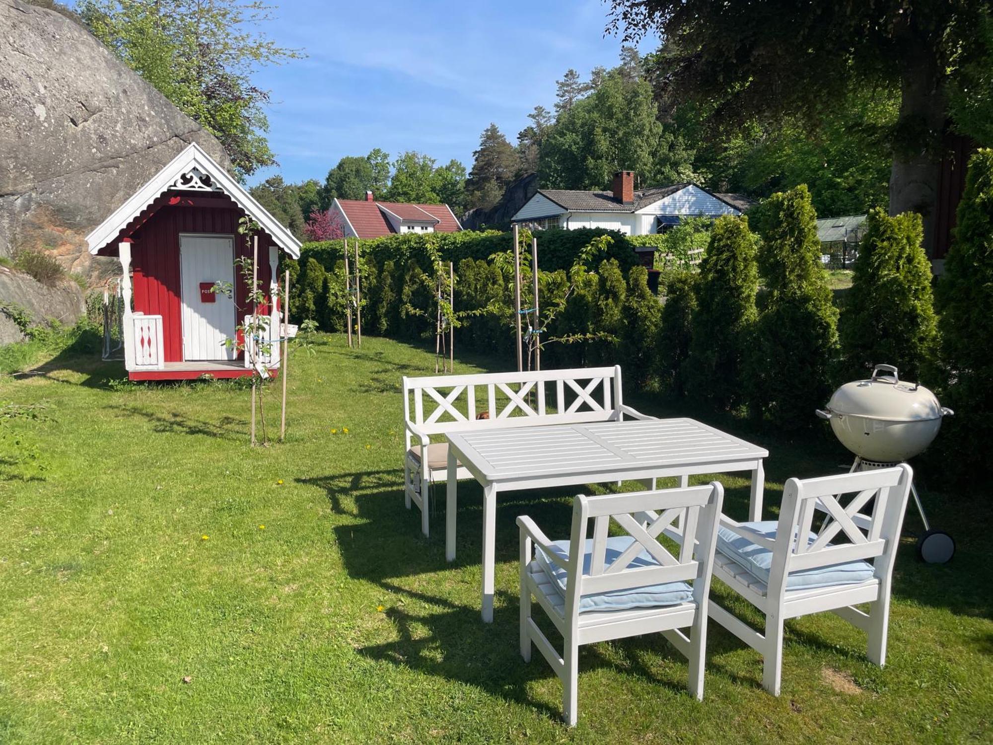 Charming Guesthouse Near City Center - Parking Available Sandefjord Exterior photo